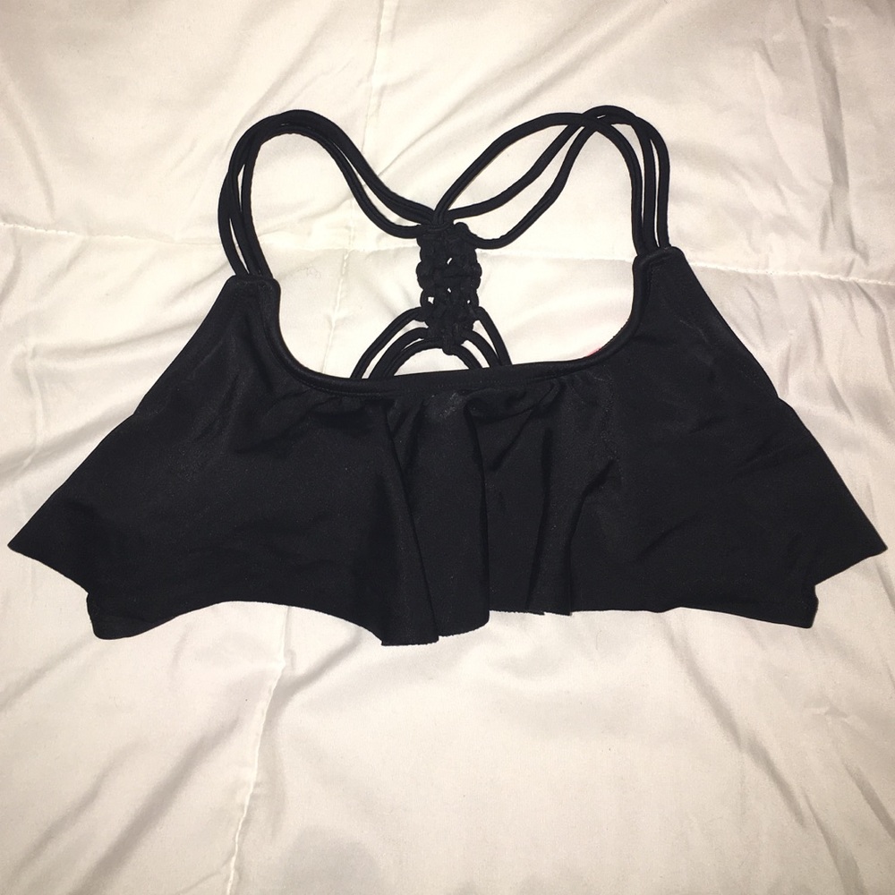 Ruffle swimsuit top